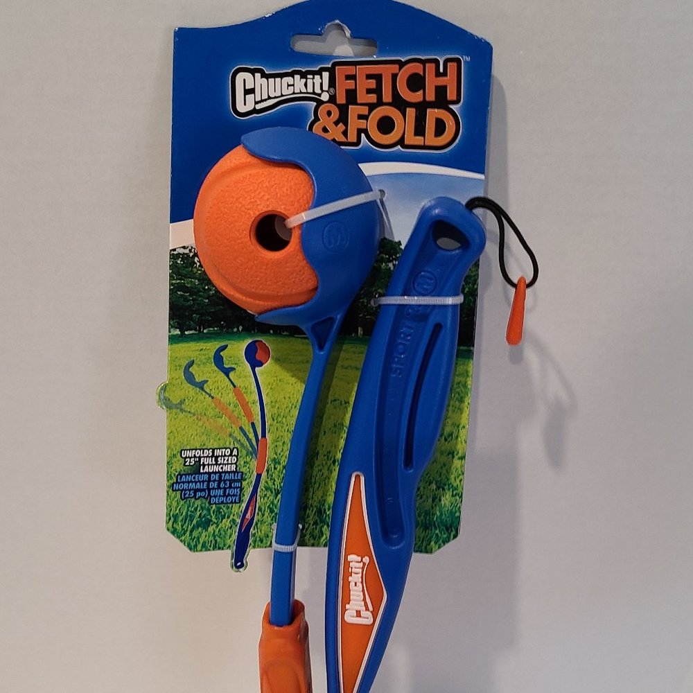 Chuckit! Fetch & Fold Launcher Dog Toy - NWT -Ball Launcher-Thrower-Travel-Play